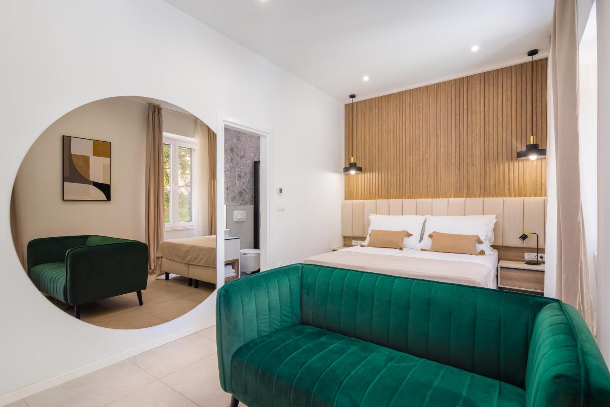 48 Rooms Σπλιτ Εξωτερικό φωτογραφία