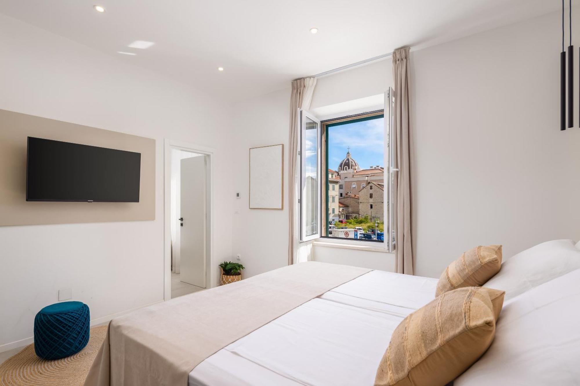 48 Rooms Σπλιτ Εξωτερικό φωτογραφία