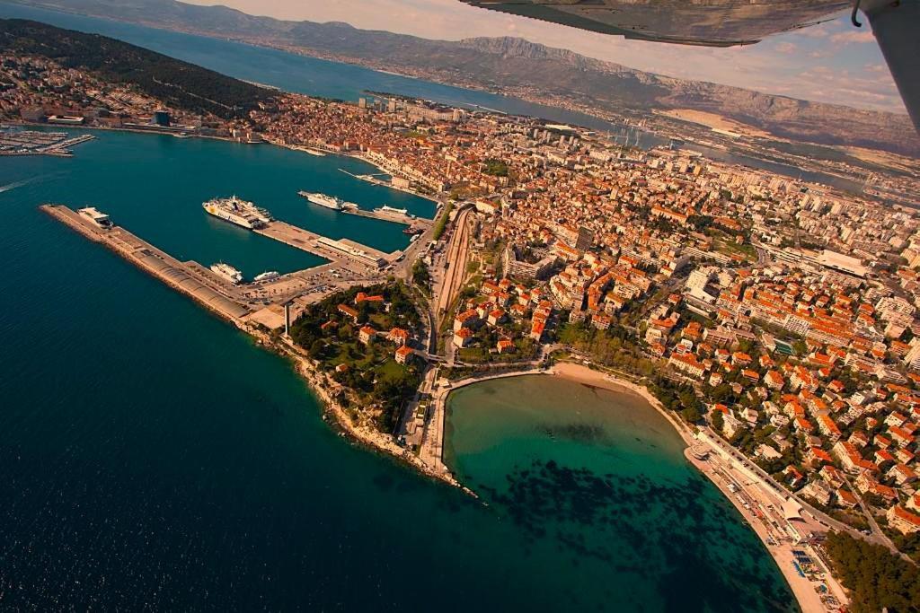 48 Rooms Σπλιτ Εξωτερικό φωτογραφία